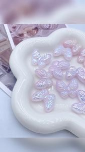 ผีเสื้อ เคลือบโฮโลแกรม ขนาด 22x26mm รูตรง ขนาด 2mm อุปกรณ์เสริมงานฝีมือ งาน DIY ใช้สำหรับ การนำมาร้อย พวงกุญแจ ที่ห้อยกระเป๋า ที่ห้อยโทรศัพท์