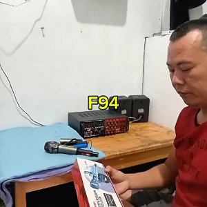 F94 MICROPHONE ORIGINAL SNI WIRELESS MIC MIK ADVANCE MIX SINGLE LED LCD SATUAN TUNGGAL DIGITAL