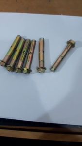 Baut Dinabolt 10 x 50 (3717) Untuk Tembok