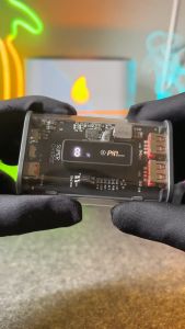 Sạc dự phòng 10000mA Multi-U có sạc nhanh công suất 225W PD20W trang bị màn hình theo dõi dung lượng pin với 4 cổng sạc