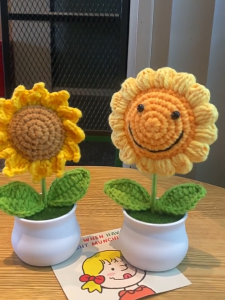Korean Knitting Crochet Flower Sunflower Rose Tulip In White Pot Plant for Birthday Gift Teacher