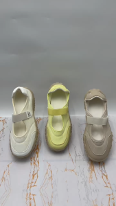 GW Sepatu Sneakers Wanita Korean Kekinian DG6080