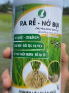 Phân bón ra rễ nở bụi lúa chai 1L