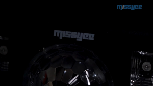 FLowwave ไฟดิสโก้ LED 4 in 1 พร้อมลูกบอลคริสตัล ลายเลเซอร์แดงเขียว ไฟแฟลช และไฟยูวี ควบคุมด้วยรีโมท เหมาะสำหรับเวที ผับ ดีเจ ปาร์ตี้ งานแต่ง คาราโอเกะ และคลับ งานปาร์ตี้ฮาโลวีน