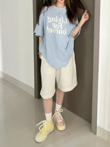 พรางหุ่น ยาวถึงเข่าตรง กางเกงขาสั้น ผู้หญิง American Retro สีขาว สีเทา ลำลอง หลวม ความยาวปานกลาง กางเกง ฤดูร้อน เอวสูง ผ้าฝ้าย