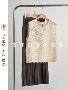 French Vintage Lace Knitted Vest Top And Pleated Skirt Set Autumn Fashion Womens Clothing Short Sleeve Button Closure Polyester