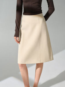 Áo Blazer Cổ Điển Thiết Kế Vai Đệm Khóa Vàng