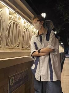 Summer Mens Oversize Casual Striped Short Sleeve Shirt Loose Fit American Retro College Style Top Youth Popular Basic Shirt