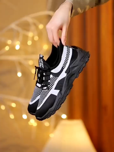 Womens Sneakers breathable and stylish platform casual sneakers rubber shoes for woman