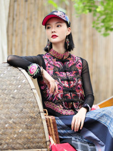 เสื้อเอี๊ยมสไตล์จีนสําหรับผู้หญิงในฤดูใบไม้ร่วงรสชาติเผ่าพันธุ์ Lijiang ผ้าฝ้ายปักถักร้อยวัสดุกัญชาคอยาวสั้นเหมาะสําหรับการเดินทาง