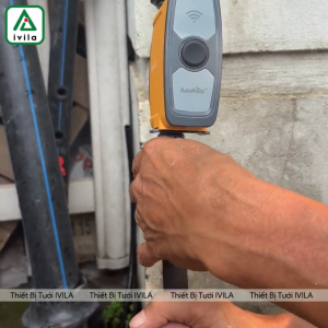 Bộ tưới cây nhỏ giọt tự động điều khiển tưới cây từ xa qua điện thoại Bộ hẹn giờ tưới cây Pin Wifi hệ thống tưới nhỏ giọt tự động cho ban công sân thượng sân vườn Đầy đủ phụ kiện