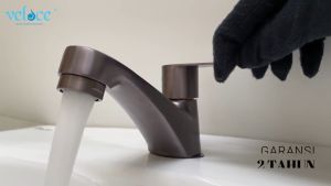 Kran Air / Keran Wastafel Meja Sink Cuci Tangan Minimalis Stainless 1/2 Inch Veloce 2102