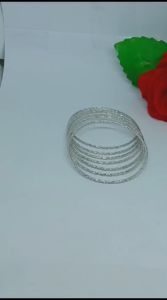 BISA BAYAR DITEMPAT GELANG KERONCONG DEWASA TITANIUM GARIS SPASI SET 7 PERHIASAN WANITA TERKINI