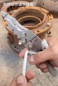 Kìm tuốt dây đa năng 12 trong 1 kềm cắt kèm bấm đầu cos tách vỏ xoắn dây bằng thép không gỉ