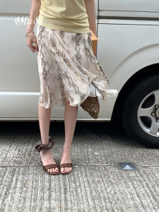 Váy Lưới Nửa Thân Họa Tiết Rắn Màu Xanh Lá Cây Mùa Xuân 2025 Họa Tiết Rắn Không Đều Cao Cấp Váy Midi Chữ a Cạp Vừa