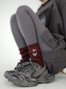 Mens Mid-Calf Knitted Socks Autumn Winter Warm Thickened High Density Embroidery Star Moon Double Needle Coarse Thread Socks