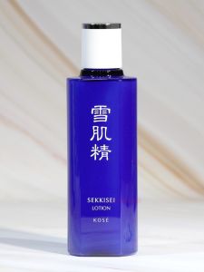 โทนิคใบหน้า Sekkisei Snowy Skin Hydrating Type 500ml ควบคุมความมัน ชุบชีวิต บำรุงผิว กระชับรูขุมขน ความขาวใส
