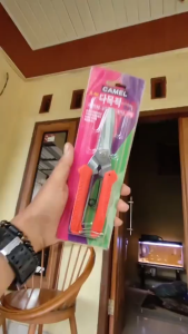 Gunting baja seng holo kawat merk CAMEL