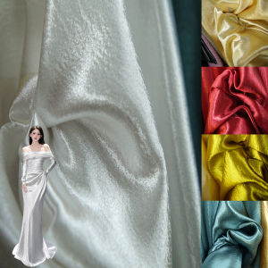ผ้าไหมซาตินสีทอง เงิน แดง ขาว คริสตัล สำหรับตัดเย็บกระโปรง เสื้อผ้า งานฝีมือ DIY ผ้าสำหรับนักออกแบบ
