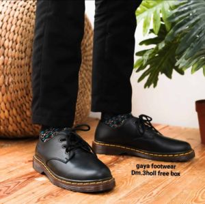 sepatu pria docmart 3holl pentopel tali