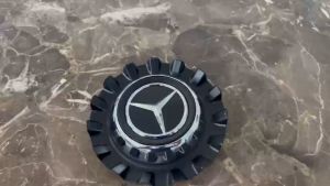 Logo chụp mâm ốp lazang bánh xe ô tô Maybach PA66