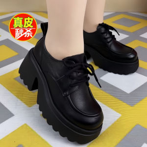 รองเท้าส้นสูงหนังแท้ รองเท้าลำลองแบบสวม รองเท้าหนังส้นหนา รองเท้าบู๊ทส้นเดี่ยว รองเท้าหนังส้นแบนแบบสวม สไตล์สตรีท