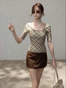 Cantonstory | Vintage Slim Fit Green Check Square Neck T-Shirt