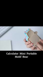 Kalkulator Mini Portable Motif Bear: Alat Menghitung Pejumlahan & Pengurangan
