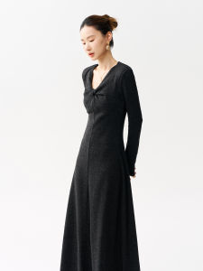 Faux Layered French Style Slimming Knit Dress