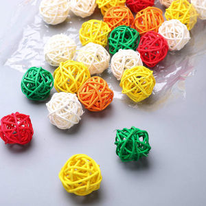 Interactive Squeak Ball Swing Toy for Parrots Dental Care Training Feeding Exploration Tiger Lily Bone Bird Supplies Parakeet