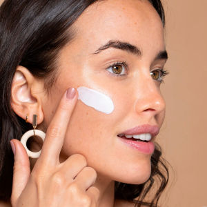 Natio Ageless Daily Moisturiser UV Protection SPF 50+ 75g