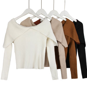 เสื้อถักแขนยาวแบบสั้นเปิดไหล่โชว์กระดูกไหปลาร้าสไตล์ฝรั่งเศสมีดีไซน์นิยมในคนกลุ่มหนึ่ง เสื้อแขนยาวเข้ารูปใสดูผอมเพรียวใสช่วงฤดูใบไม้ร่วงสำหรับผู้หญิง