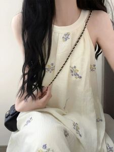 Váy Dài Không Tay Cổ Treo Hoa Mùa Hè 2024 Cho Nữ Váy Midi Chữ a Không Tay Cổ Treo Kiểu Pháp Váy Mùa Hè Mới Cho Nữ