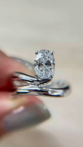 TDG 10K Lab Grown Flow Solitaire Diamond Ring