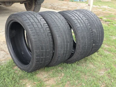 (ราคา/เส้น) ยาง% ☆ขนาด 225/40/18 ☆(L1)☆ยี่ห้อ Pirelli ☆รุ่น P ZERO (Germany) ☆ปี22 รับประกันสินค้า 7 วัน