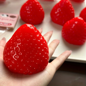 1 PC Squishy Big สตรอเบอร์รี่บีบของเล่นเด็ก Soft Pinch ผลไม้ POP Fidget ของเล่นความบันเทิงปาร์ตี้เกมฮาโลวีนคริสต์มาสของขวัญ