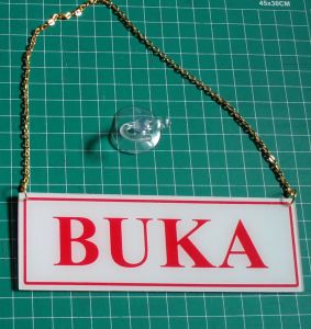 papan sign board akrilik costum bolak balik