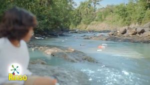 Rinso Molto Deterjen Bubuk Anti Noda Classic Fresh 1.8kg