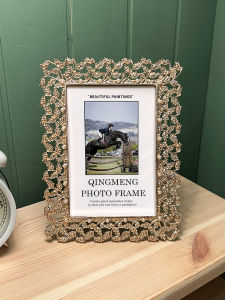 Elegant European Vintage Metal Photo Frame 6 Inch 7 Inch Desktop Decoration for Office Bedroom Nightstand Couple Photos