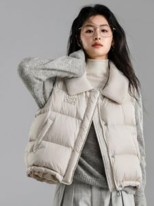 Unique Womens Lamb Collar down Cotton Vest Autumn Winter Fashion Small Audience Design Commute Style Short Length Zipper Closure