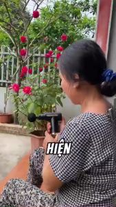 Máy mát xa cầm tay súng massage ZB360 trị liệu toàn thân Với 4 đầu thay thế 6 cấp độ BH 12 tháng