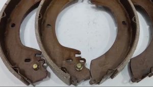 BRAKE SHOE ALL NEW RUSH TERIOS KAMPAS REM BELAKANG ALL NEW RUSH TERIOS 04495-BZ160