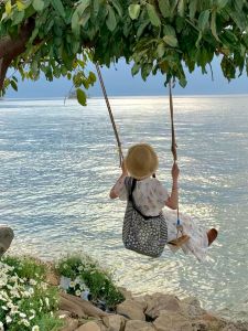 Shujiu Home Burrs Small Fresh Straw Hat Travel Foldable Easiest for Match Seaside Vacation Sunshade Casual Straw Bucket Hat