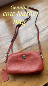 กระเป๋าสะพายหนังวัวแท้ กระเป๋าใบเล็ก เก็บโค้ดส่งฟรี