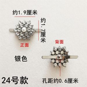 หัวเข็มขัดประดับคริสตัลประดับโลหะสำหรับรองเท้าแตะผู้หญิง เข็มขัดตกแต่งหนังสือเล่ม รองเท้าแตะแบบอเนกประสงค์ ตกแต่งด้วยหัวเข็มขัดรูปผีเสื้อ