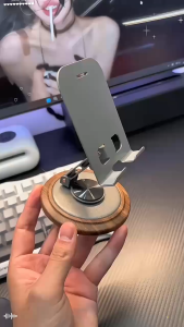Universal Phone Holder 360° Rotatable Foldable Stable Aluminum Holder Wood Grain Tablet Stand Pemegang Telefon 金属手机支架