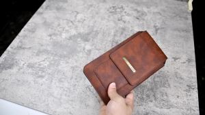 Túi Đeo Thắt Lưng Bằng Da Ngựa Puloka Brown Kiểu Đứng Hai Lớp Đựng Điện Thoại Cho Điện Thoại 6.9-7.2 Inch Có Vòng Đeo Chống Sốc