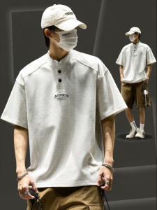 SZON | Áo Polo Henry Cổ Trụ Kết Hợp Phong Cách Mỹ Form Rộng Chất Liệu Nặng