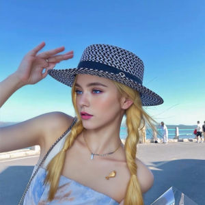 Retro Thin Woven Straw Hat Breathable Outdoor Seaside Hat for Women Fashionable Summer Hat