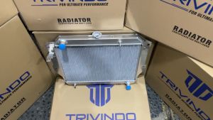 RADIATOR ASSY DAIHATSU FEROZA FULL ALUMINIUM MANUAL TRANSMISI TR-95044 MERK TRIVINDO